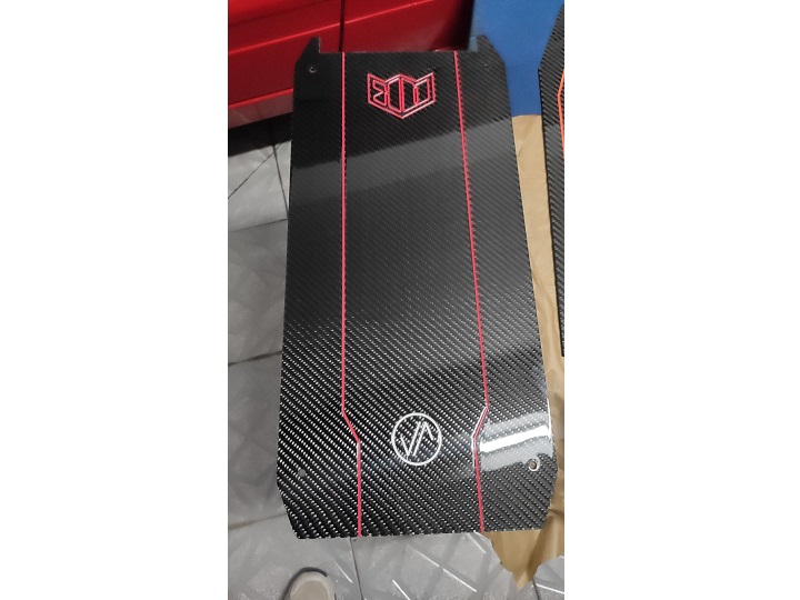 Tabla Fibra de Carbono Kaabo Wolf Warrior