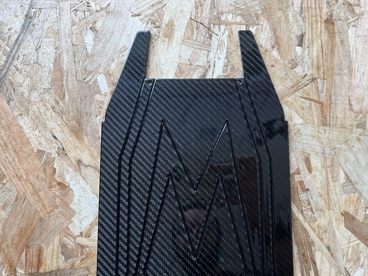 Tabla Fibra de Carbono Kaabo Mantis 10