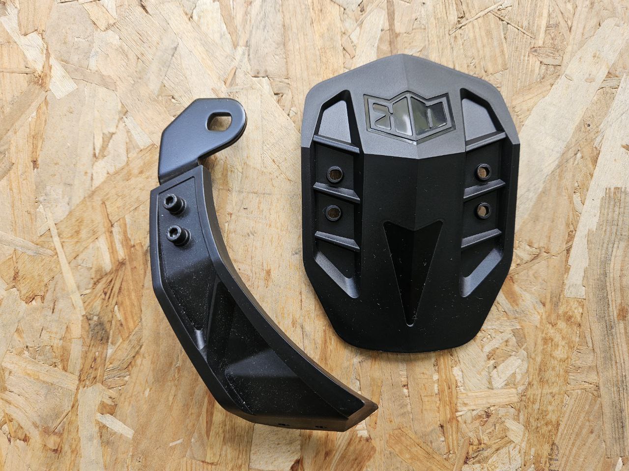 Extensor de guardabarros Kaabo Wolf